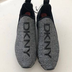 Brand New Slip-on DKNY Sneakers!♥️
